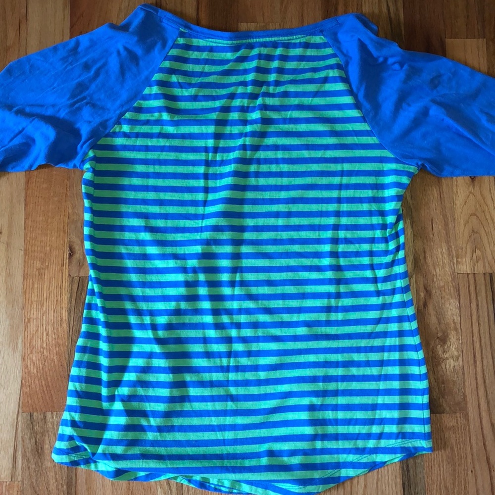 Columbia 3/4 Raglan - Picture 4 of 4